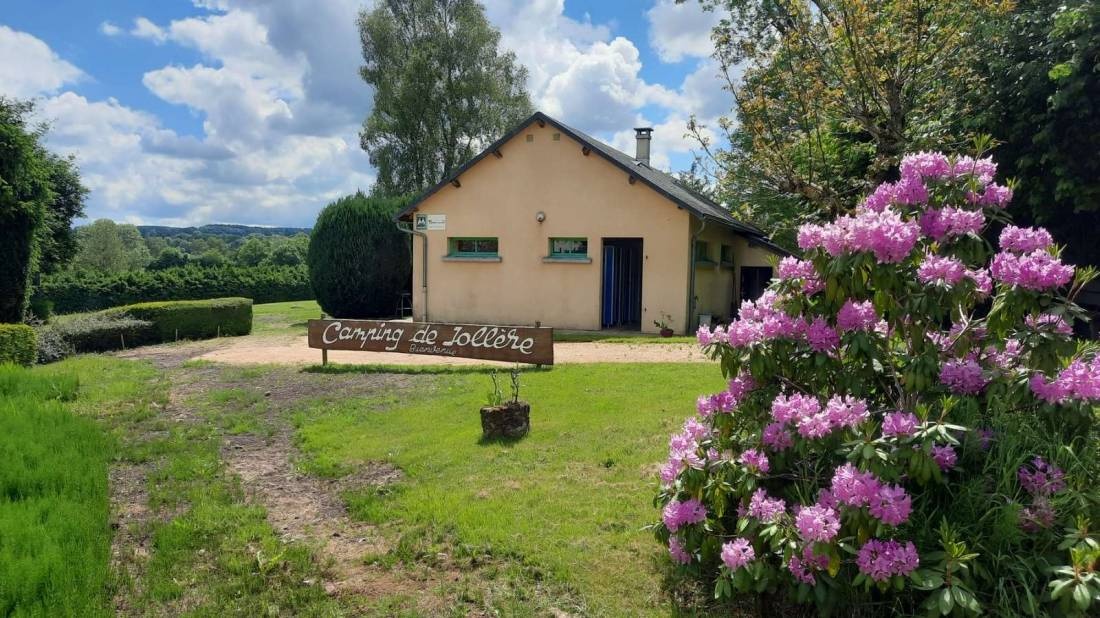 Camping de Jollère — Campingplats in Perpezat