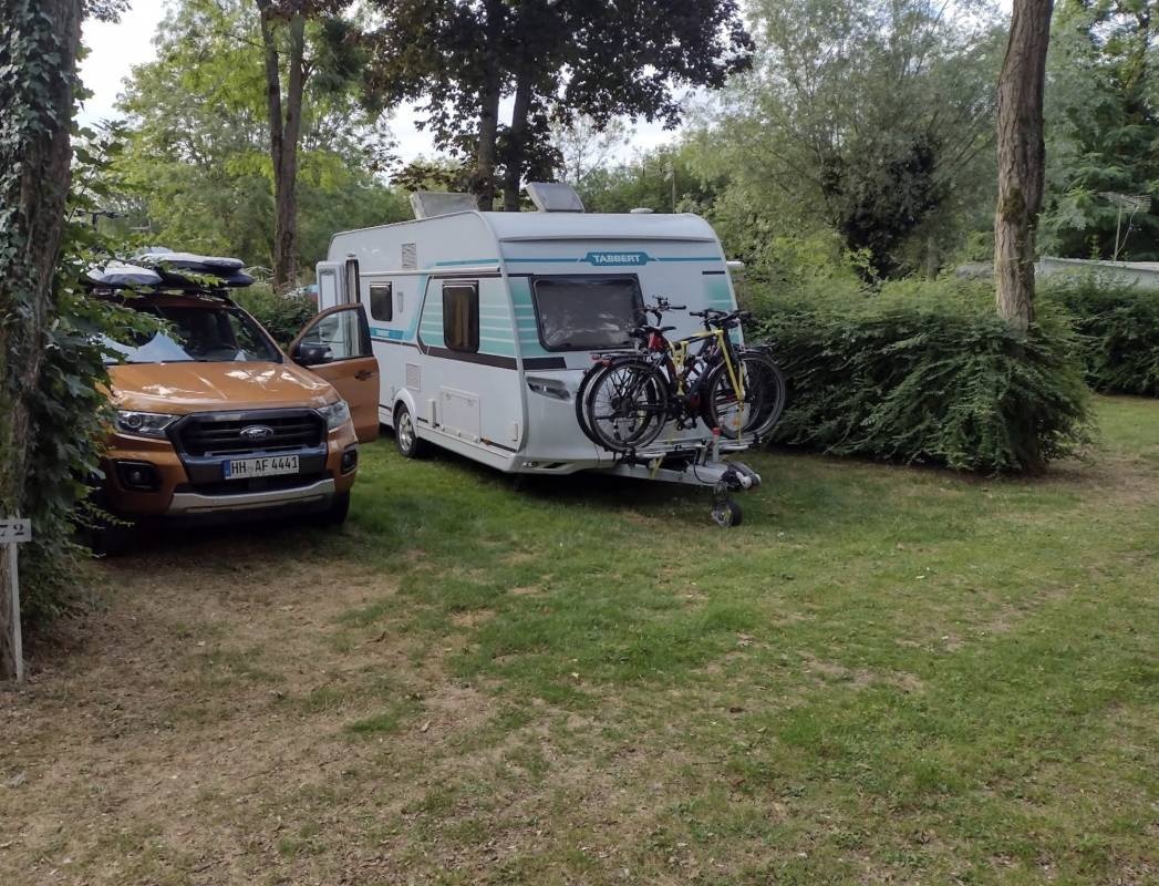 Camping municipal de Brou ** — Area da campeggio in Brou / Centre-Val de Loire