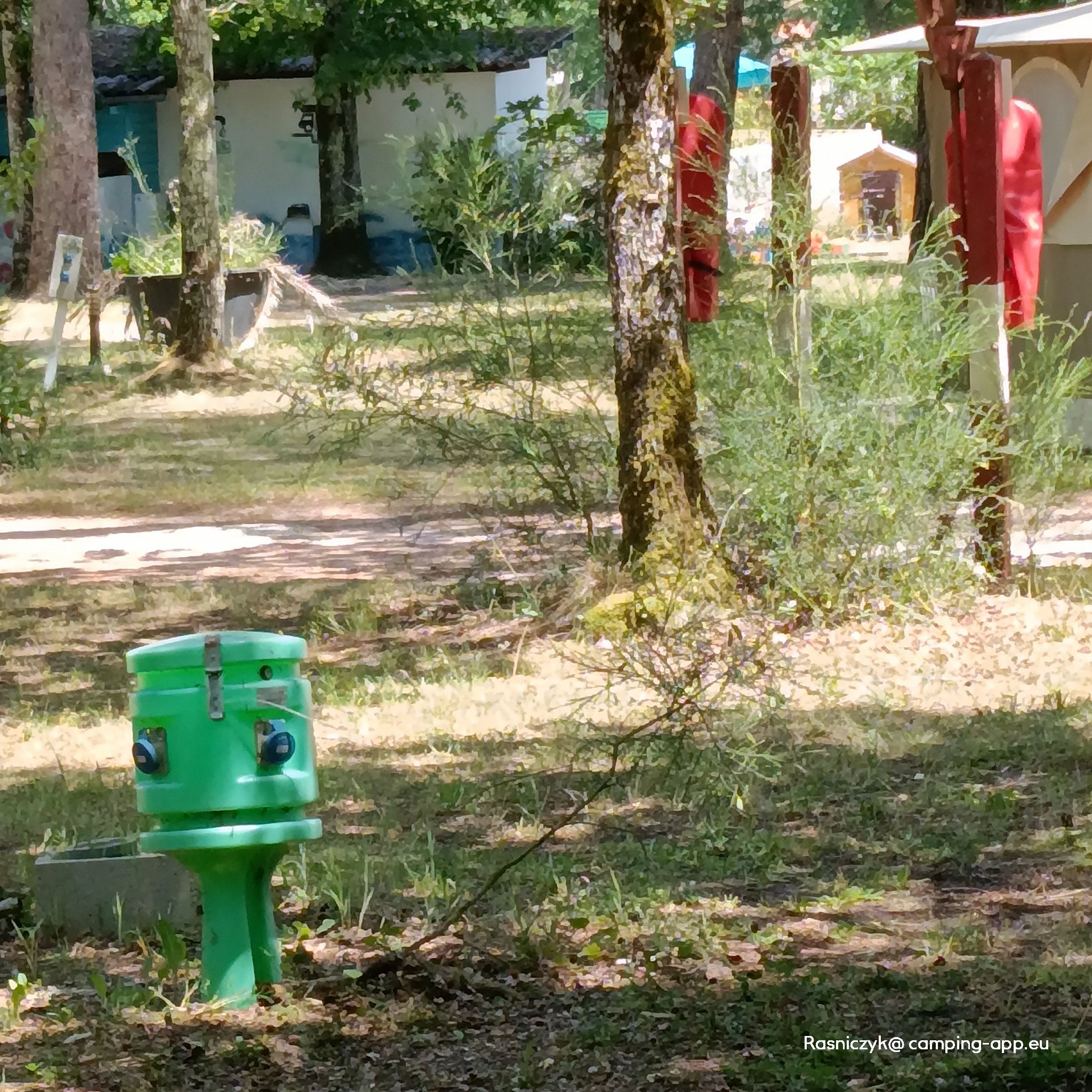 Camping municipal Villandraut — Foto 6