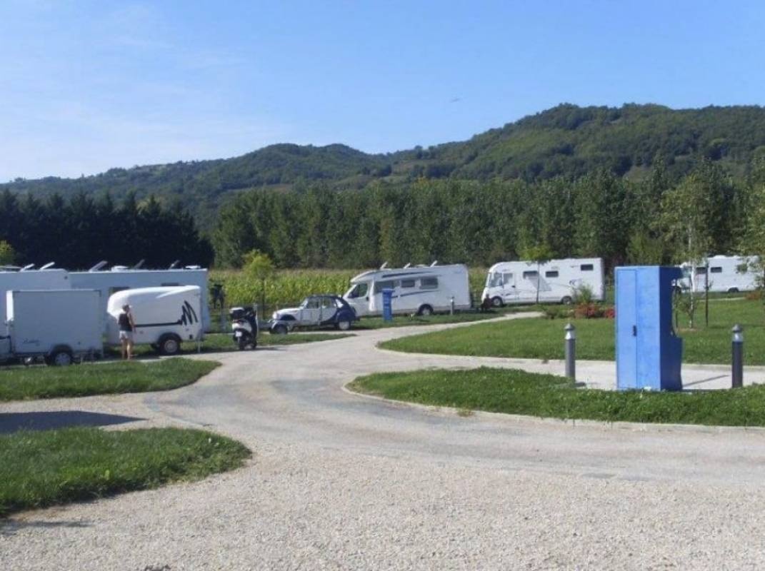 Stellplatz La Citarelle — Campervan Site in Conques-en-Rouergue