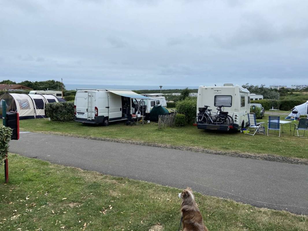 Camping La Falaise *** — Campingplass in Équihen-Plage / Hauts-de-France
