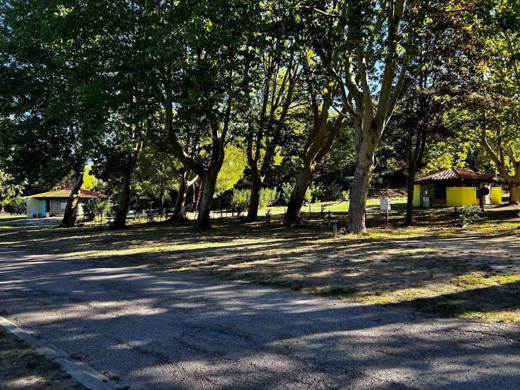 The Éscounes Campsite — Camping in Vinça / Occitanie