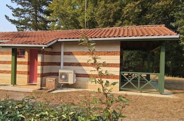 Camping Municipal La Chêneraie — Photo 5