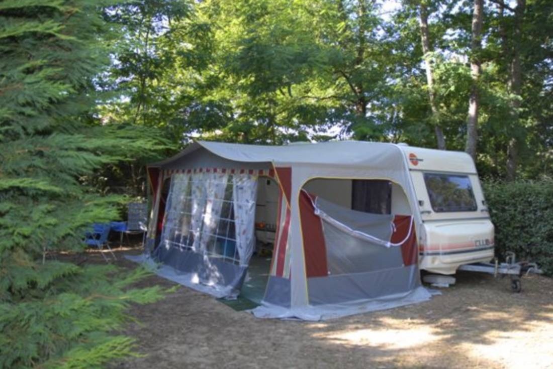 Camping Paradis La Pomme de Pin **** — Kamp yeri in Jard-sur-Mer