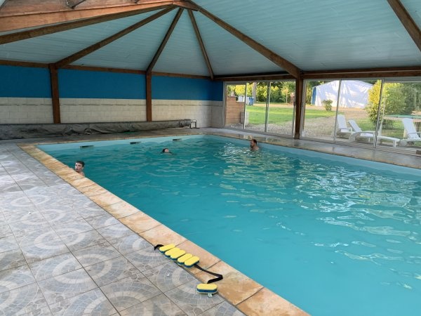 Camping de la pointe *** — Campingplatz in Bourg-et-Comin / Hauts-de-France