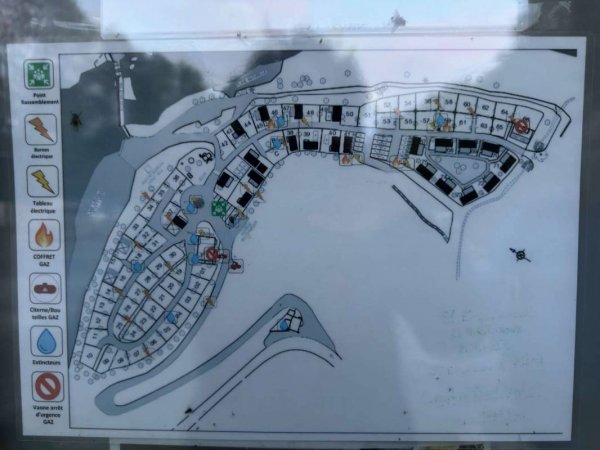 Camping Du Cheylard Sur Eyrieux ***