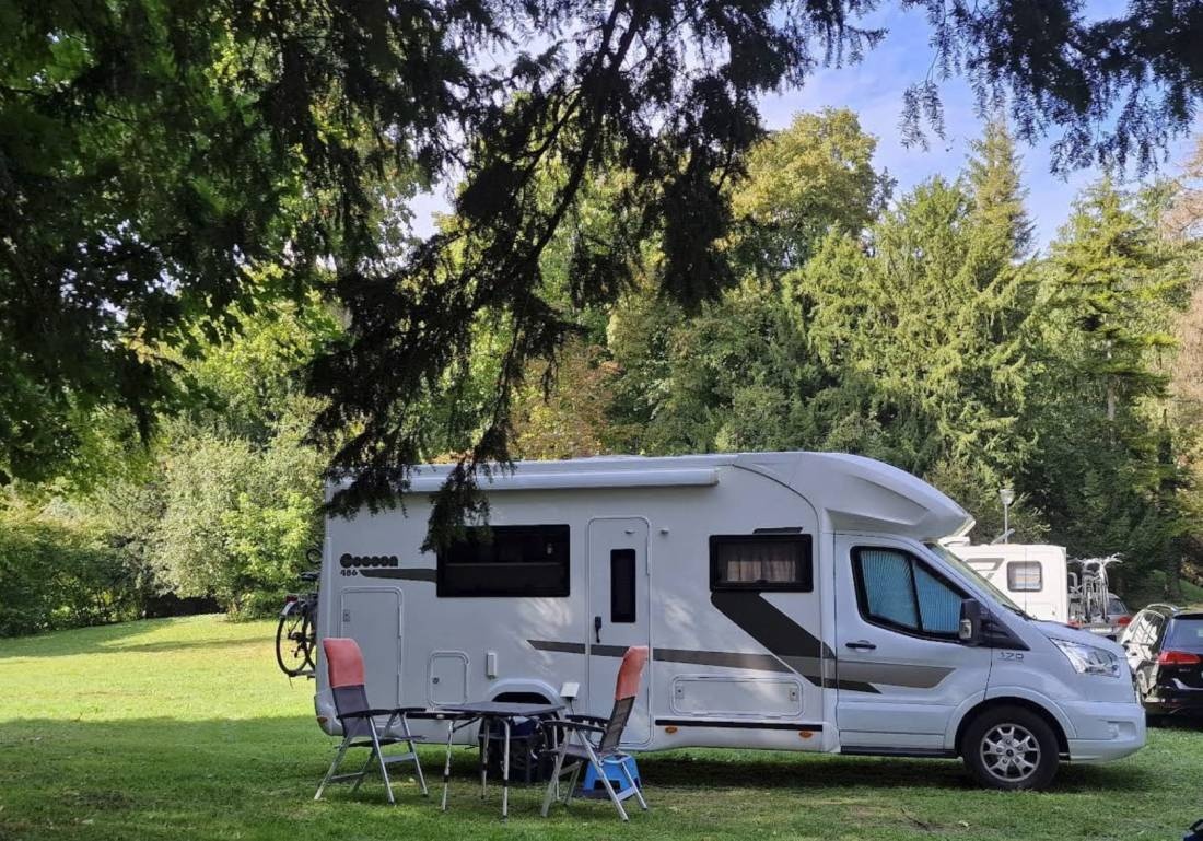 Camping du Chatêau — Camping Site in Bar-le-Duc