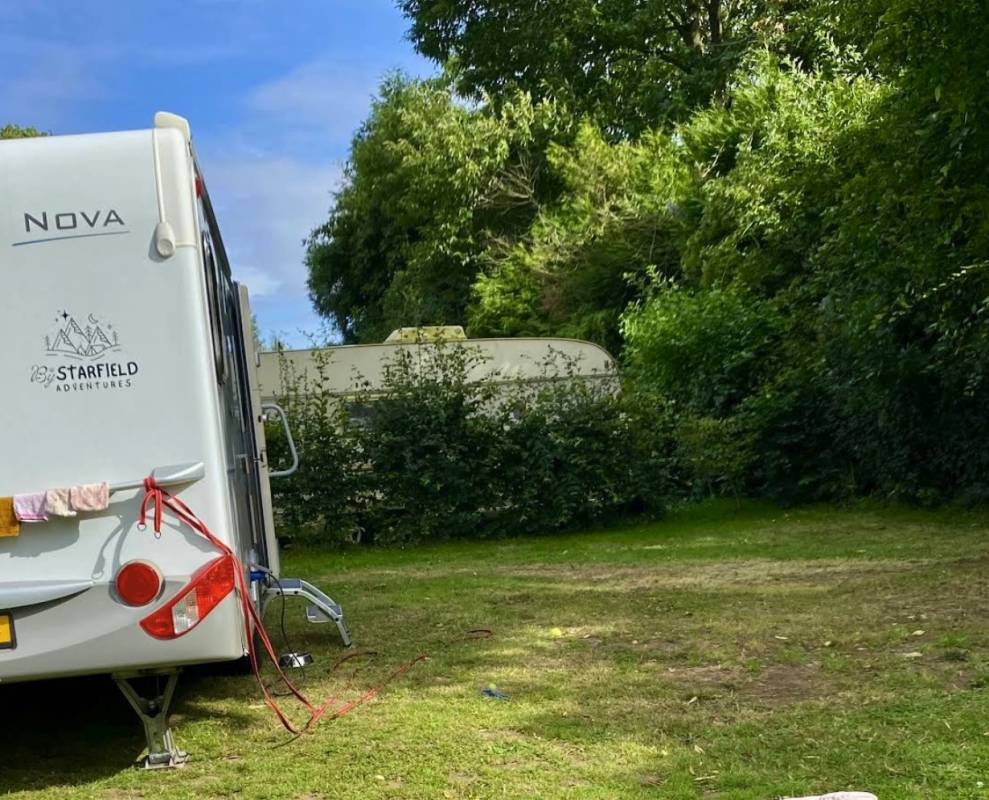 Camping Municipal Les Aillots — Cámping in Saint-Blimont 