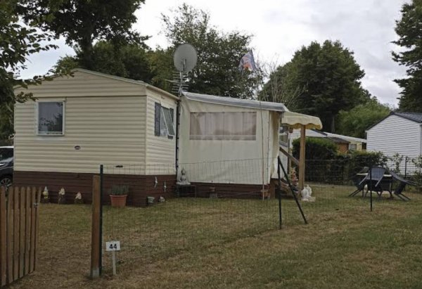 Camping Municipal Les Aillots — Photo 3