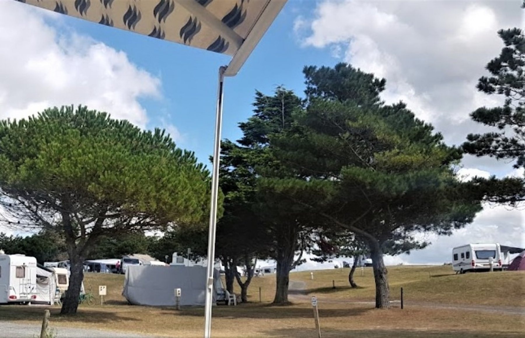 Camping Municipal Les Dunes — Campingplass in Coudeville-sur-Mer