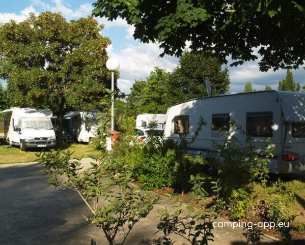 Camping Les Cigognes