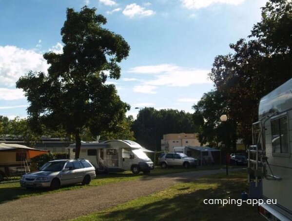 Camping Les Cigognes — Photo 3