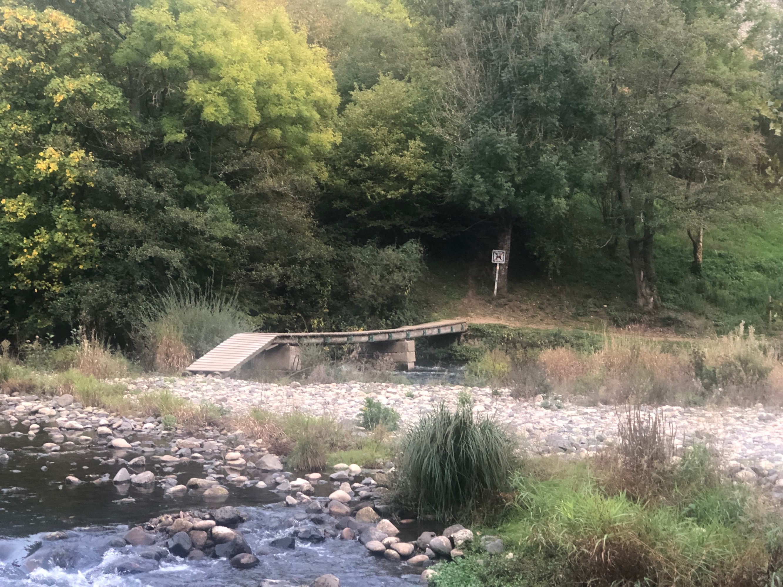 Camping Le Vivier — Campingplass in Monistrol-d'Allier