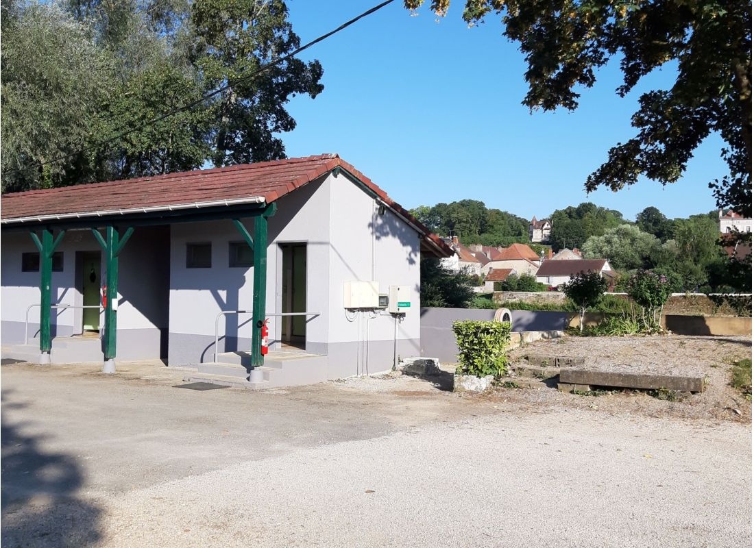 Camping des Forges ** — Camping in Fraisans 