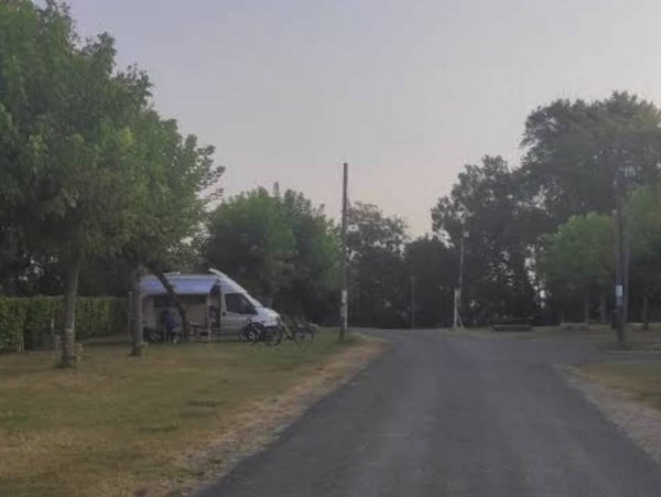 Camping Municipal du Château de Duras