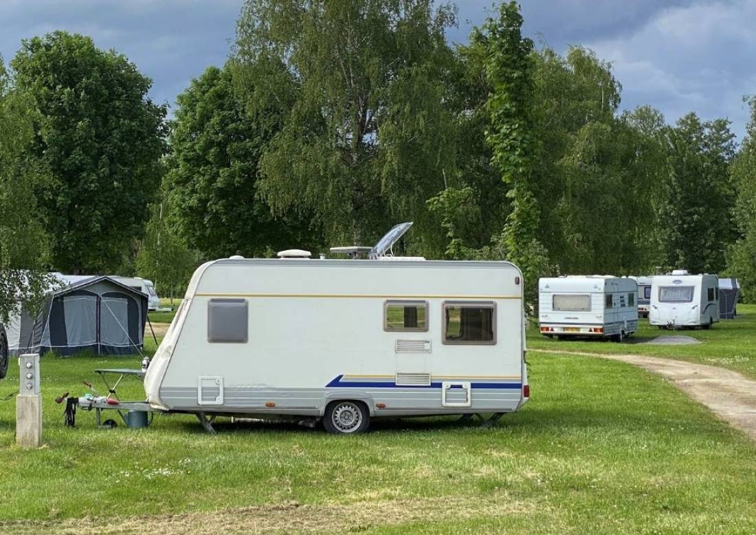 Camping Municipal Le Paquis — Sítio de acampamento in Varennes-en-Argonne