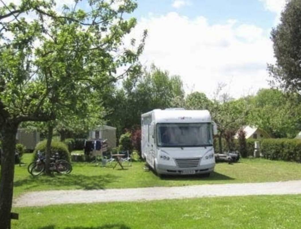 Camping La Vallée du Ninian *** — Camping in Taupont 