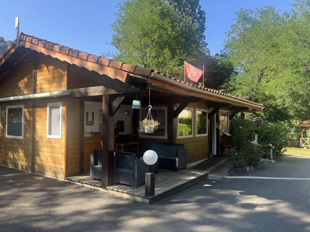 Camping du Lac Mercus **** — Sítio de acampamento in Mercus-Garrabet / Occitanie