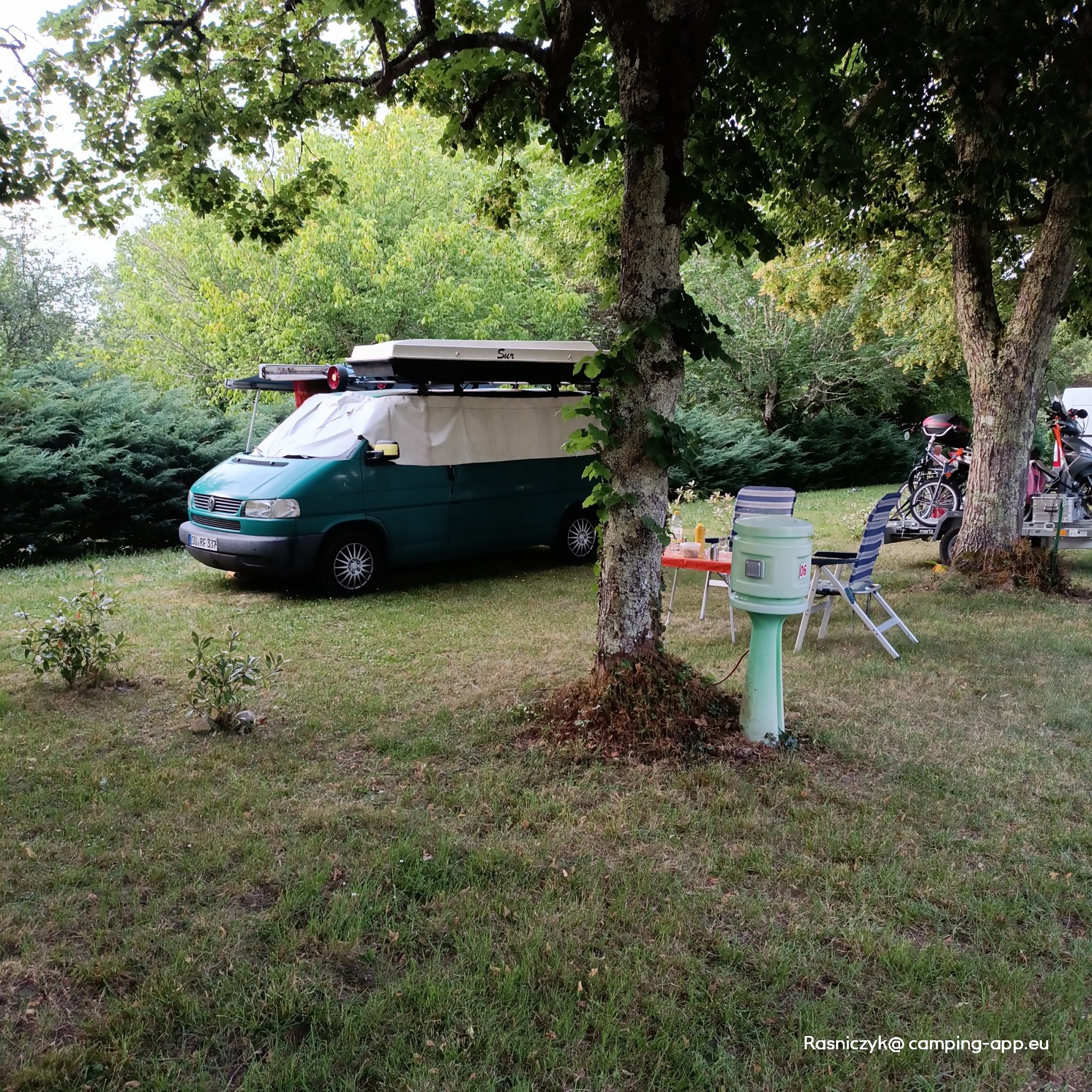 Camping du Méridien — Campingplats in La Roche-Chalais