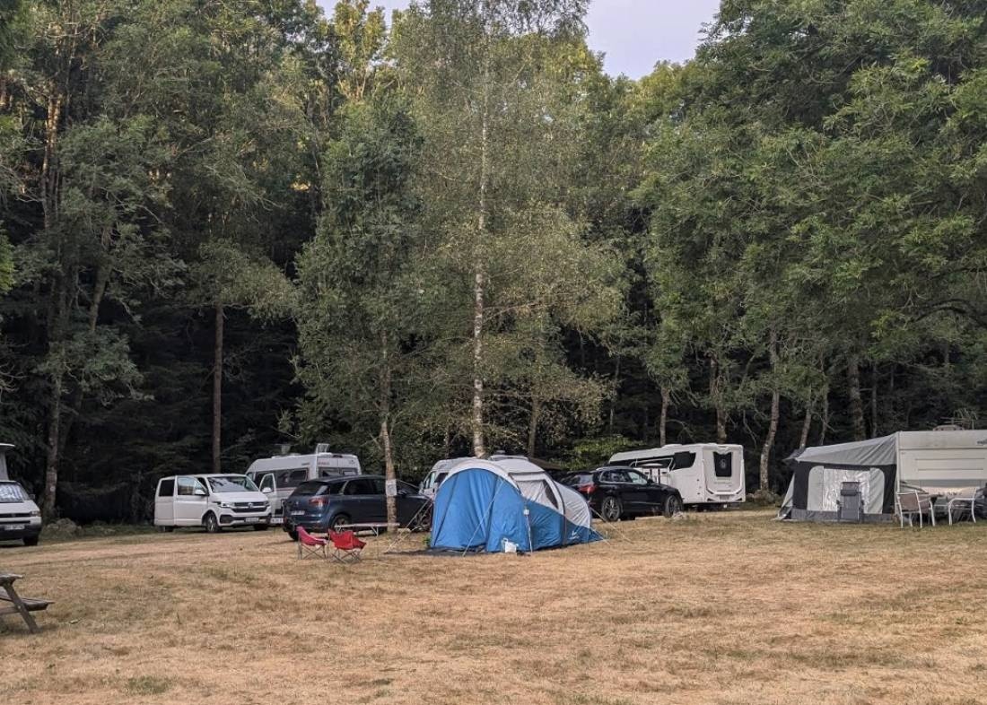 Camping Fouga — Camping in Aragnouet 