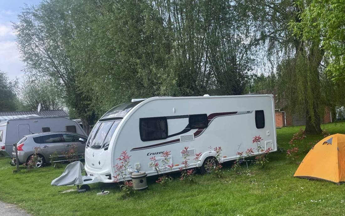 Camping Au Vert de l’Authie **** — Camping in Beauvoir-Wavans