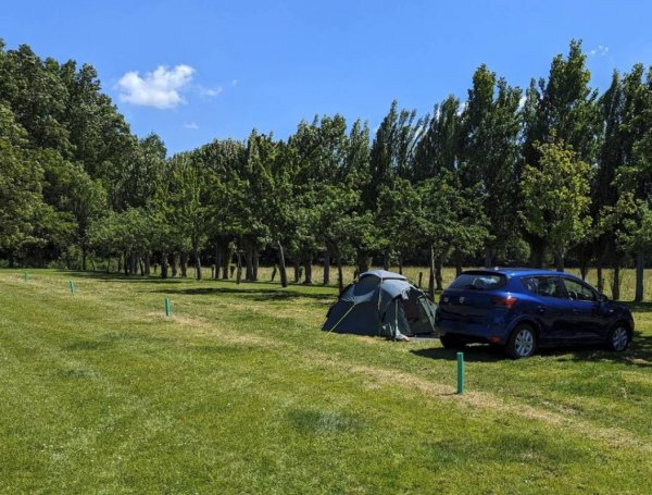 Bar Camping de la Ville-Ger — Foto 3