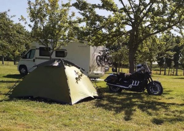 Bar Camping de la Ville-Ger — Photo 3