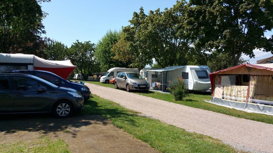 Camping Vieille Eglise *** — Campingplatz in Lugrin 