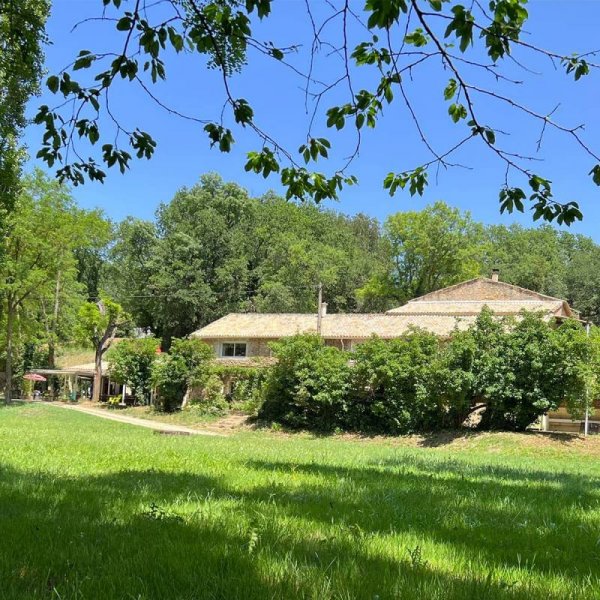 Camping Le Mas De Rome **