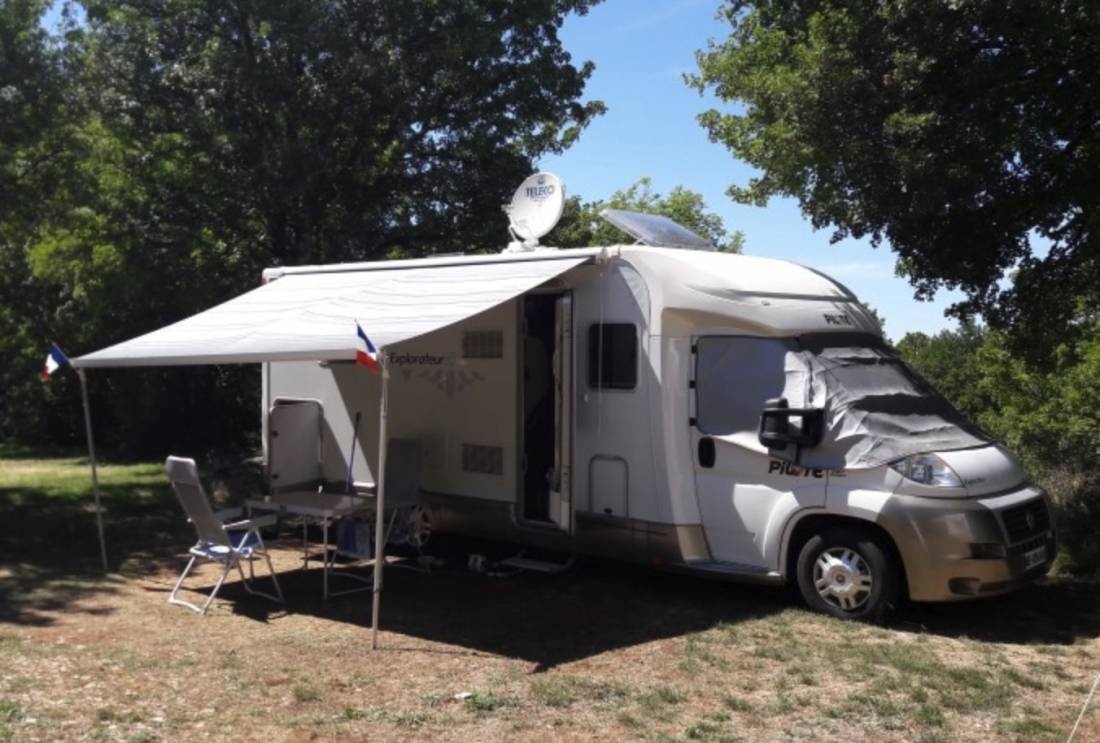 Camping Le Mérou *** (Naturisten Camping) — Campingplass in Saint-Projet
