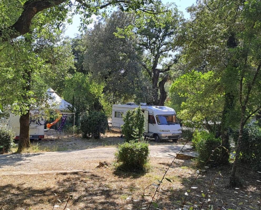 Camping Le Val d'Hérault **** — Kemp in Brissac Hérault