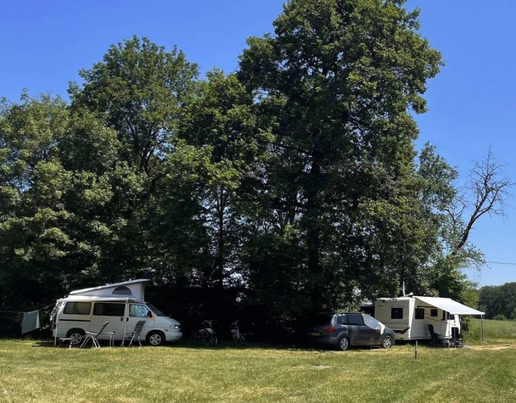 Camping Bois-Girault — Campingplads in Gien