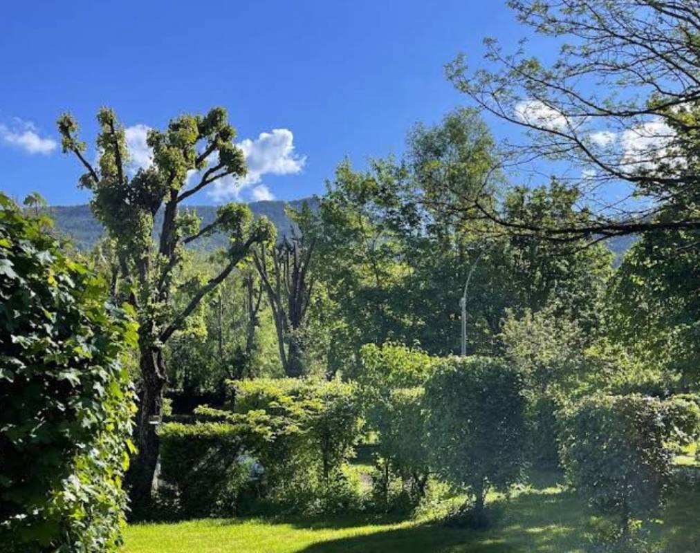 Camping L’Eden Road ** — Camping Site in Castellane