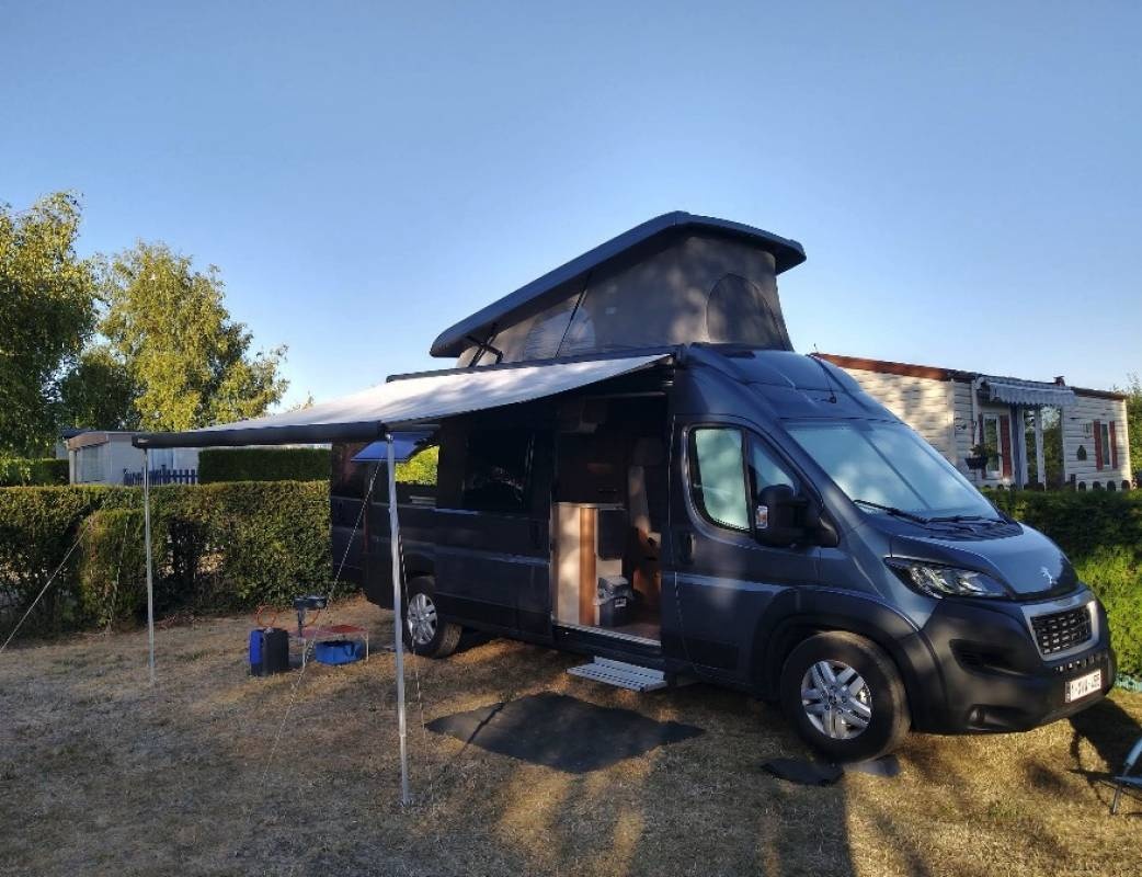 Camping Le Pont Rouge et les Vignes — Kamp yeri in Chipilly