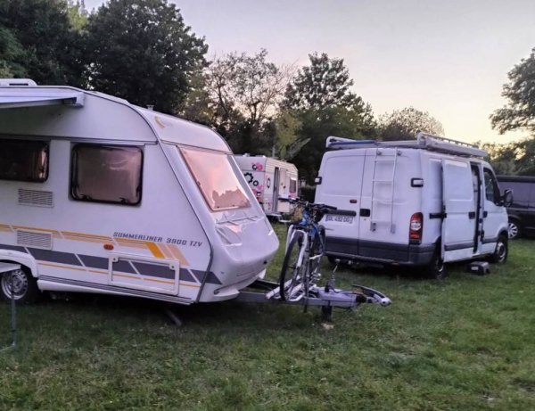 Camping Le Bourgogne ** — Photo 3