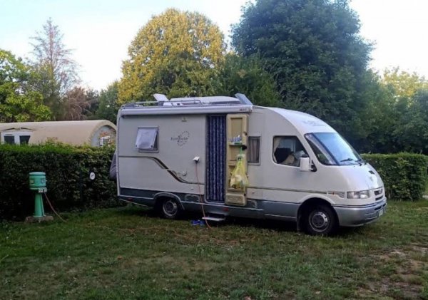 Camping Le Bourgogne ** — Photo 4