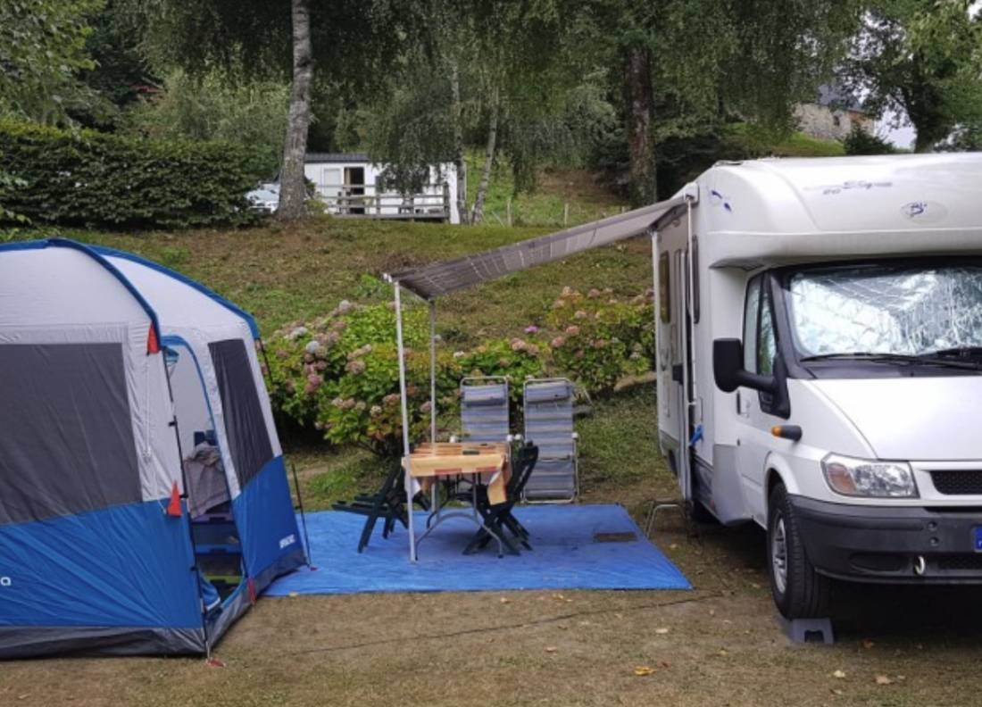 Camping Les Châtaigniers *** — Місце для кемпінгу in Arcizans-Avant