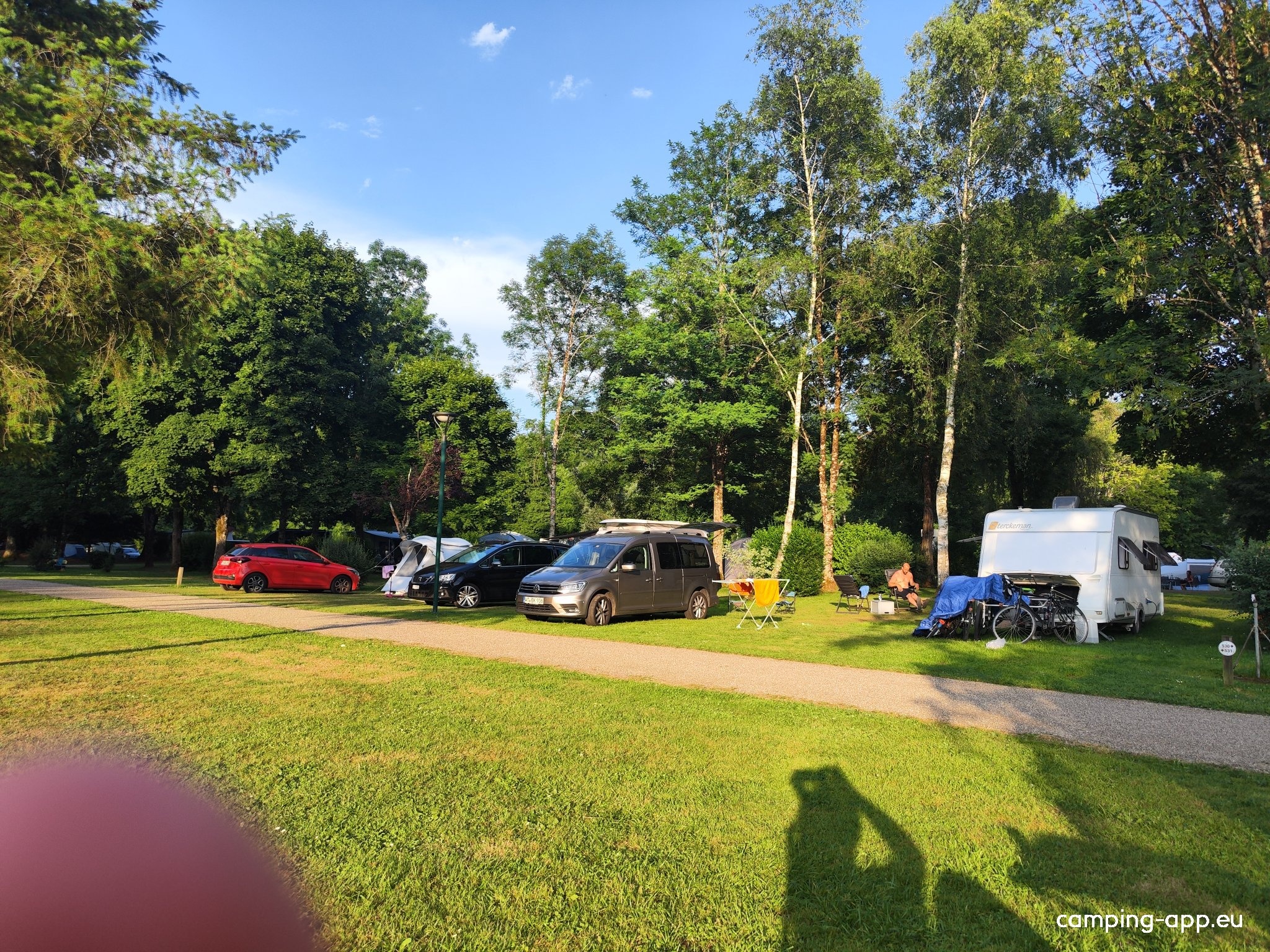 Camping du Val de Bonnal — Kemping in Bonnal / Bourgogne Franche-Comté