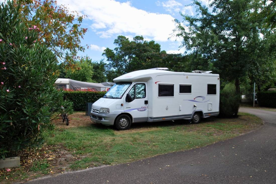 Camping Les Ecureuils — Місце для кемпінгу in Biscarrosse / Nouvelle-Aquitaine