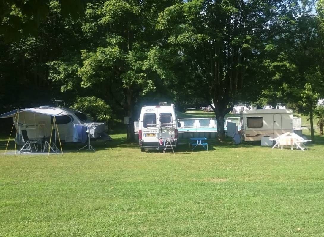 Domaine du Viscos ** — Місце для кемпінгу in Beaucens