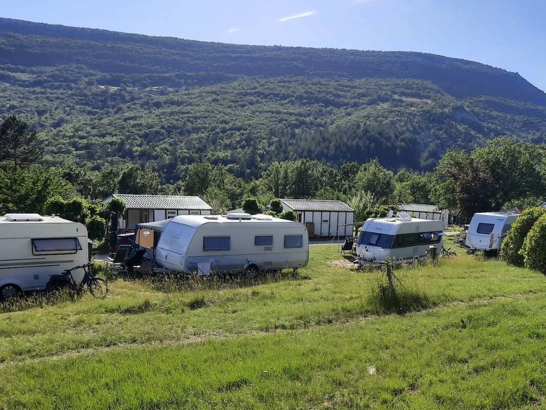Camping Naturiste Les Lauzons **** (Naturisten Camping) — Camping in Limans 