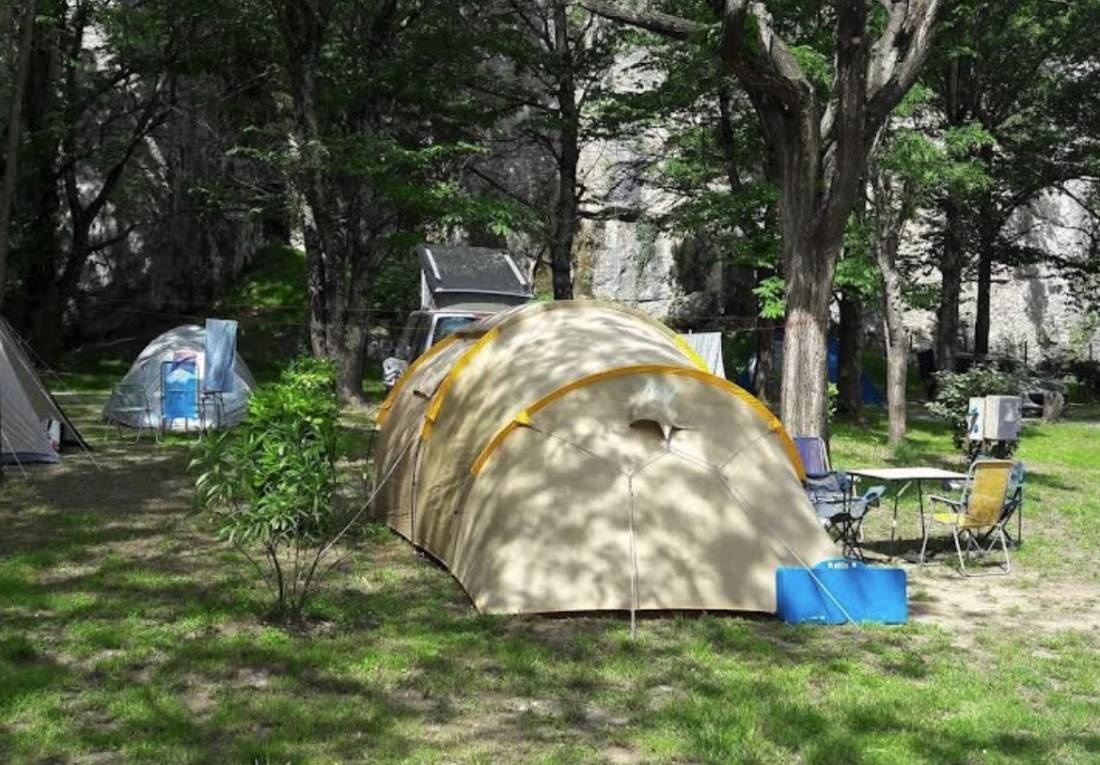 Camping Les Actinidias *** — Camping in Casteljau 