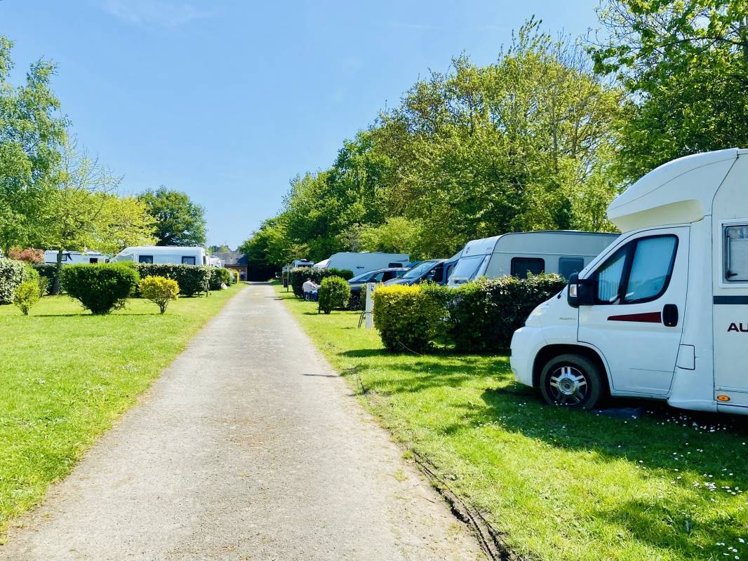 Camping Le Petit Voilier *** — Campingplatz in Saint-Briac-sur-Mer / Occitanie
