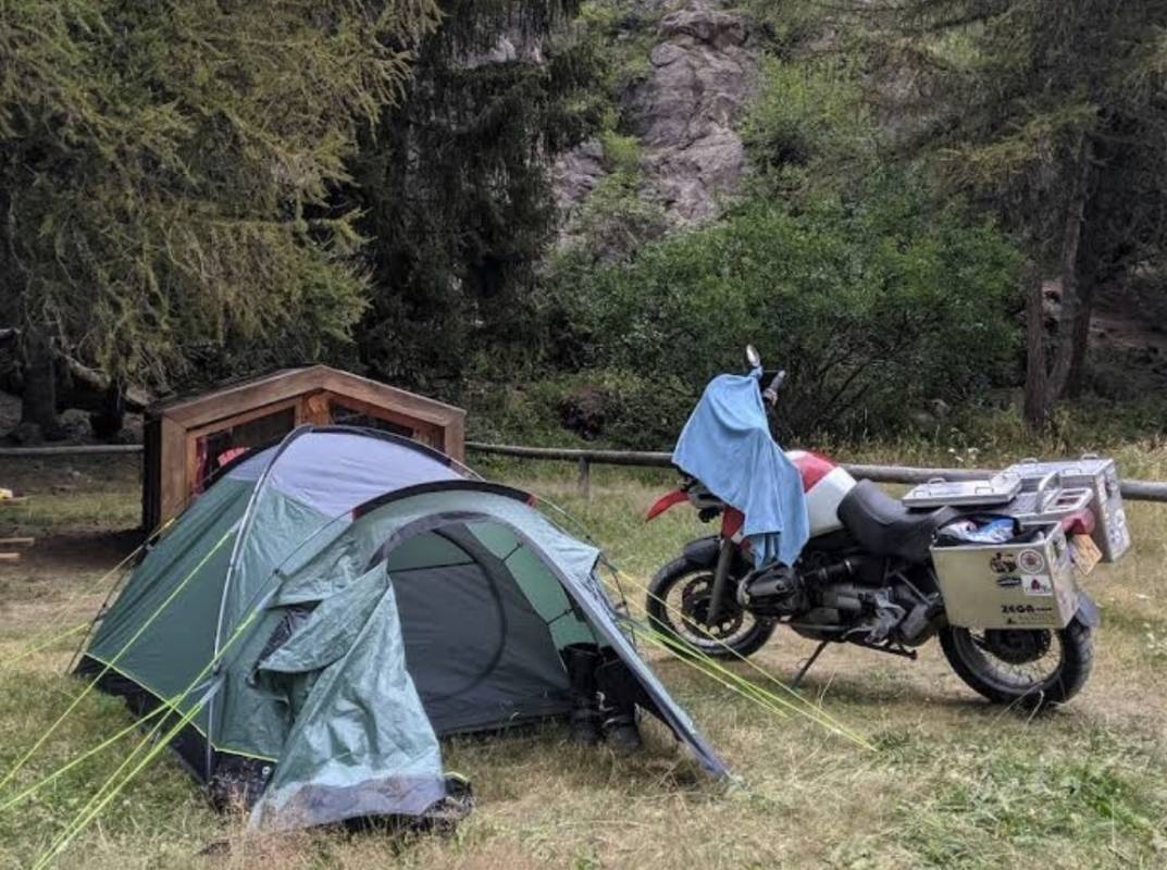 Camping du Glaisy — Camping Site in Notre-Dame-du-Pré 