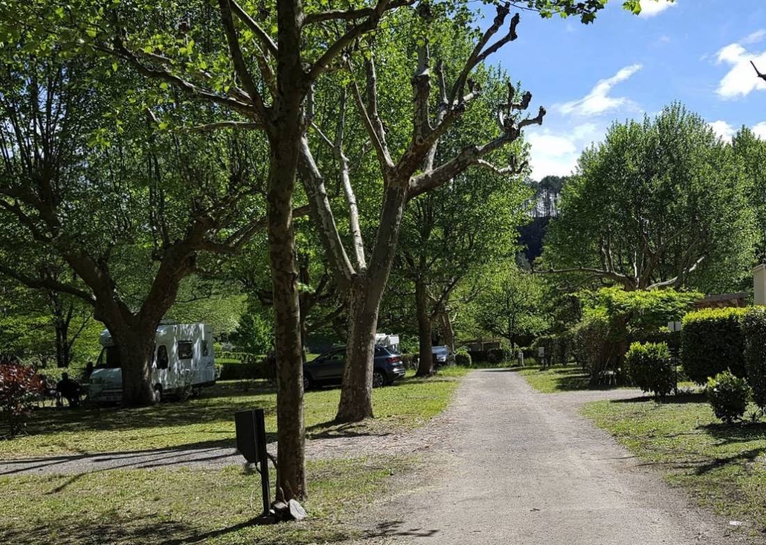 Camping Le Moulin du Leuch *** — Campingplass in Peyremale