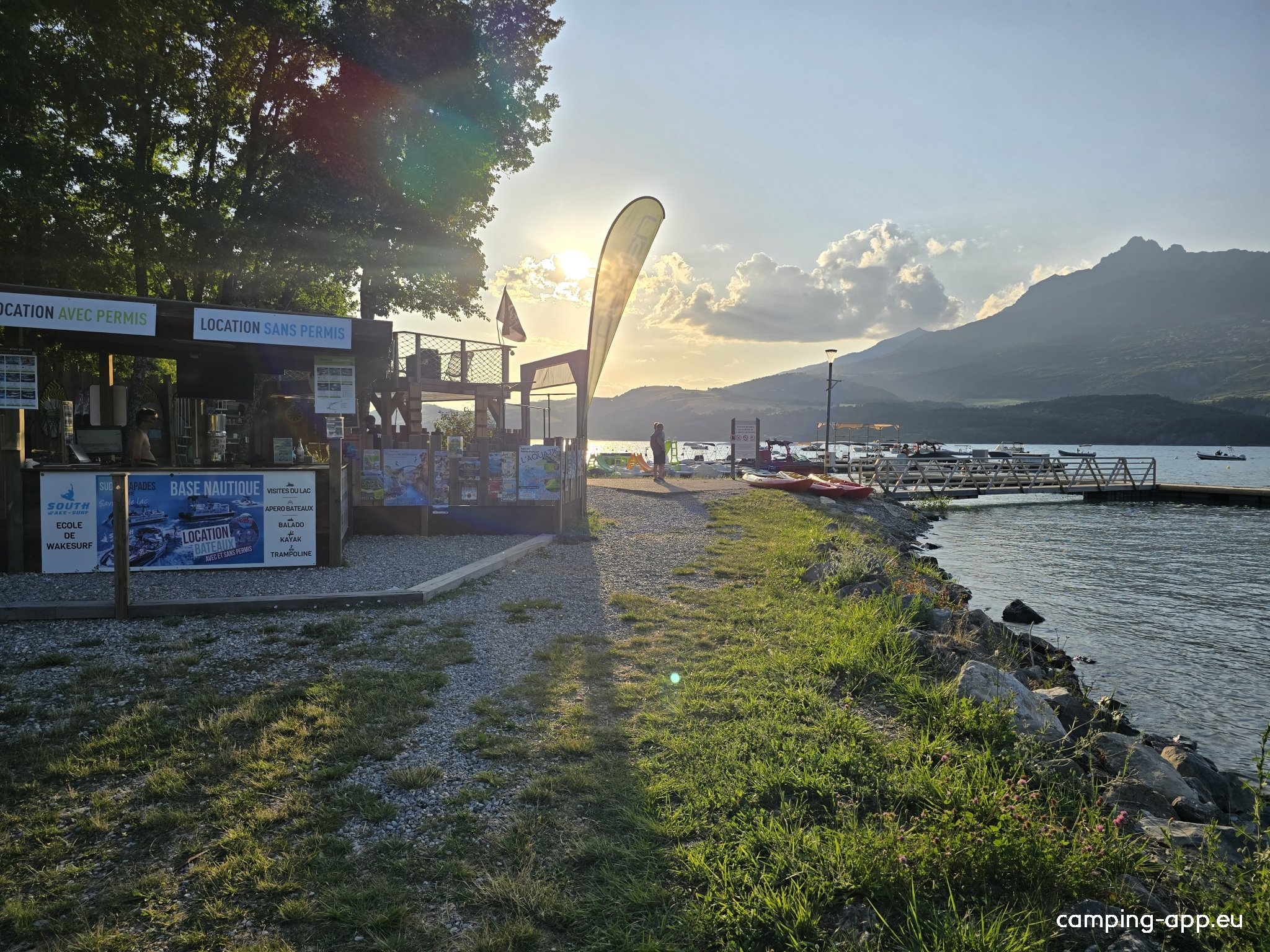 Camping Municipal Le Grand Large *** — Camping in Savines-le-Lac