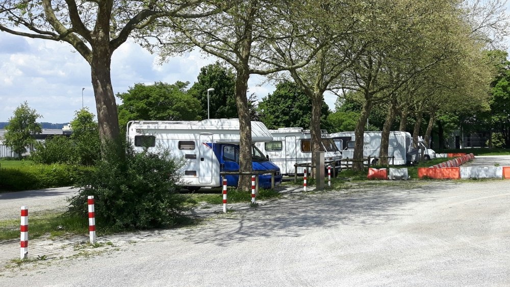Stellplatz Weingarten — Aire camping car in Weingarten
