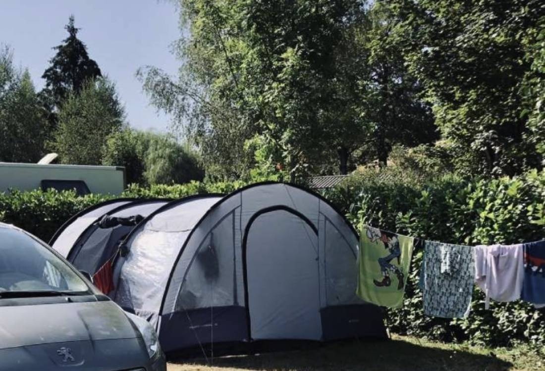 Camping Le Doumergal — Campingplats in Arvieu