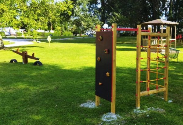 Camping Le Domaine des Chenes — Photo 2