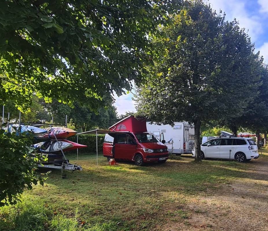 Camping Gué de Loire ** — Camping Site in Diou